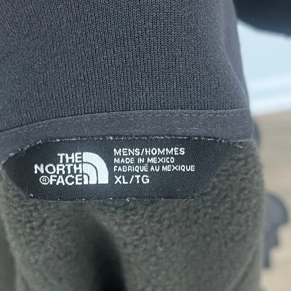 The North Face Men’s Full Zip Polartec‎ Jack Sz XL Gray Chest Pocket
